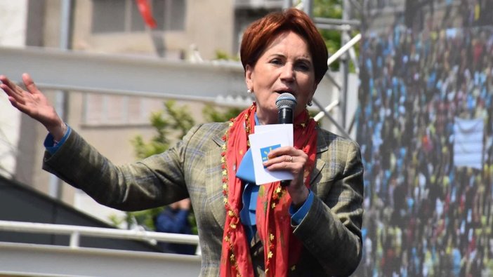 Meral Akşener’den Bakan Bozdağ’a ‘şampanya’ çıkışı: Çocuklara tecavüz edilen dönemde senin alnının neresi tertemiz?