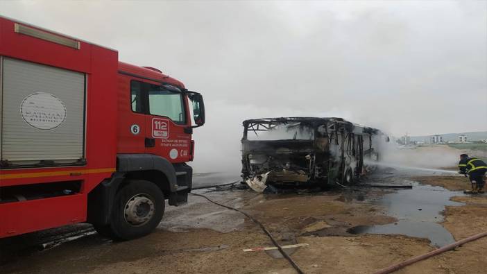 Seyir halindeki yolcu otobüsü alevler içinde kaldı