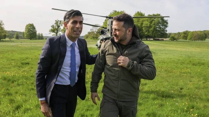 Zelensky, İngiltere Başbakanı ile görüştü