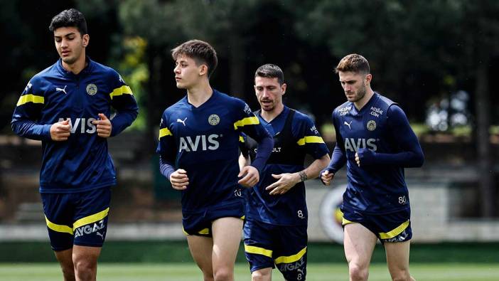 Fenerbahçe'de Trabzonspor maçı hazırlıkları sürüyor