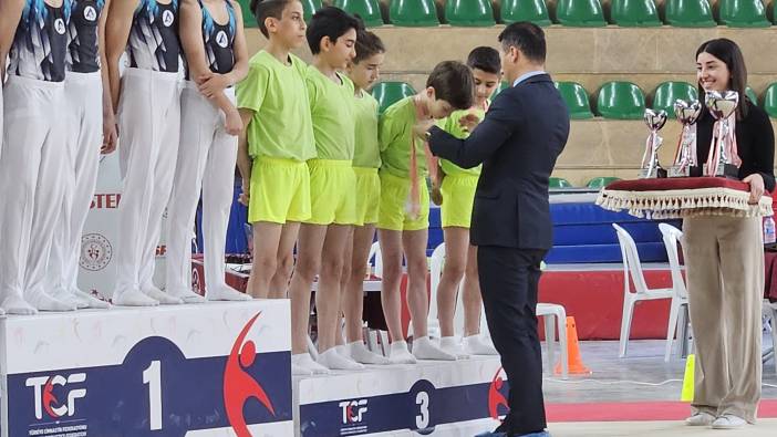 Kayseri’nin gururu: Jimnastikte Türkiye ikincisi oldular