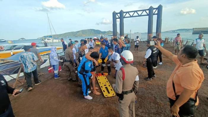 Phuket'te turistleri taşıyan sürat teknesi deniz fenerine çarptı: 30 yaralı