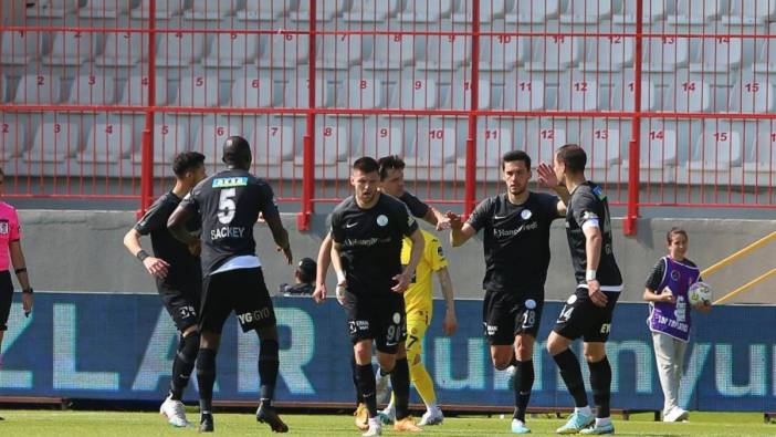 Süper Lig'e veda eden ilk takım Ümraniyespor oldu