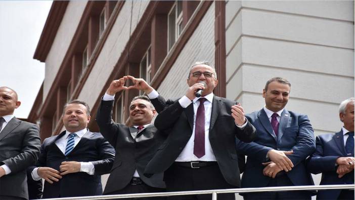 CHP’li Bülent Tezcan: Pazar günü yarım kalan işi tamamlayacağız