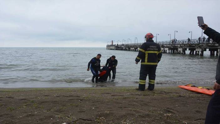 Ordu’da bunalıma giren genç denize atladı