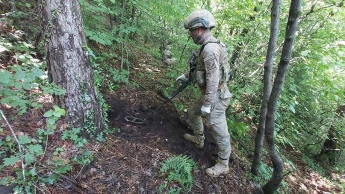 Hatay’da PKK'ya ait depo imha edildi