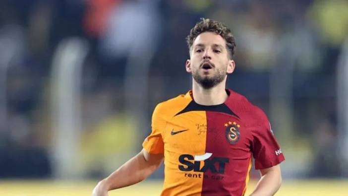 Galatasaray Dries Mertens'in sözleşmesini uzattı