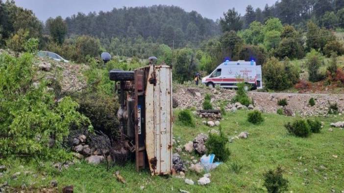 Isparta'da kamyonet şarampole yuvarlandı: 1 ölü