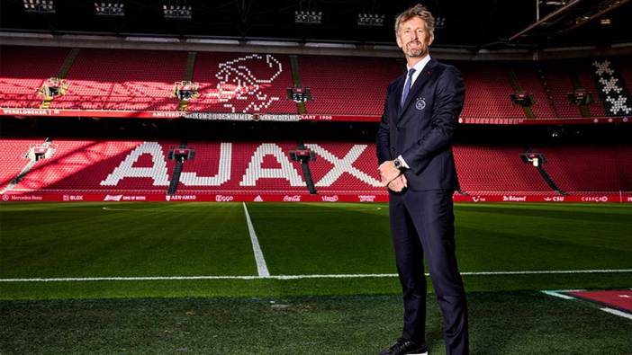 Edwin van der Sar'ın Ajax macerası bitti