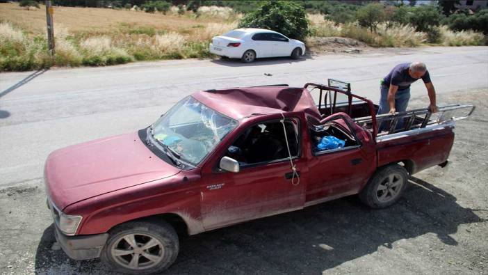 İş yeri yıkıldı; ağır hasarlı kamyoneti dükkânı oldu