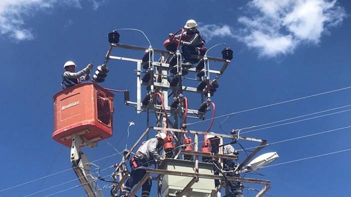 VEDAŞ, Malazgirt’in elektrik trafolarını yeniliyor