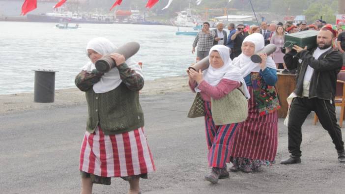 İnebolu'da Şeref ve Kahramanlık Günü kutlaması