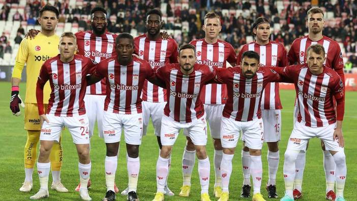 Sivasspor'da ayrılık rüzgarı: 9 isim veda etti