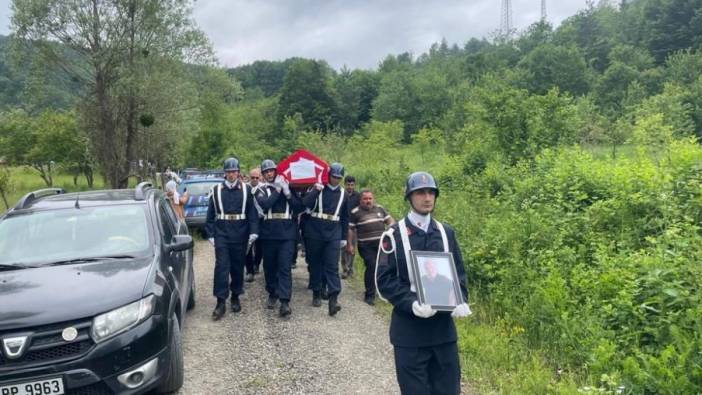 Kıbrıs gazisi son yolculuğuna uğurlandı