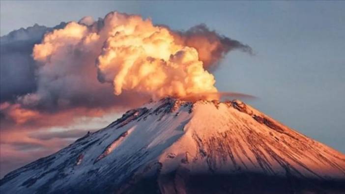 Popocatepetl Yanardağı’nda yeni patlama