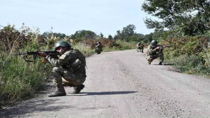 Türkiye'ye yasa dışı yollardan geçmeye çalışan 3 kişi yakalandı