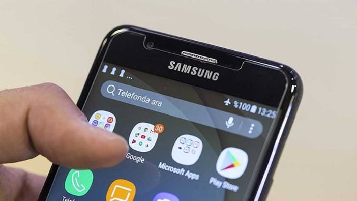 Eski Samsung yöneticisi, şirketin bilgilerini çalmakla suçlandı