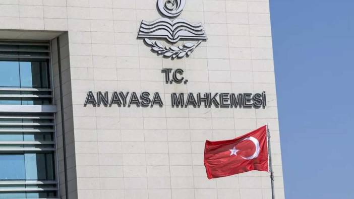 Anayasa Mahkemesi'nden gazetecileri müjdeli haber: O kanun hükmü kaldırıldı