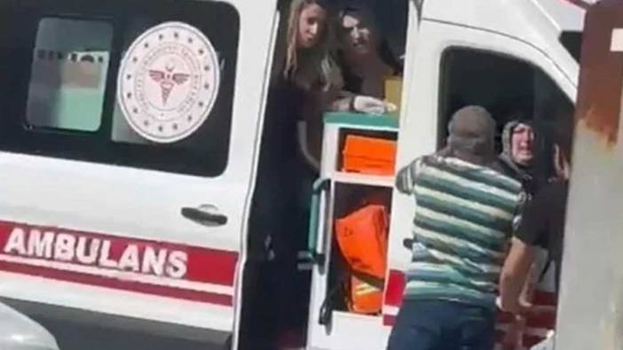 Ambulansı durdurdu; 'Hasta mı var' diye sordu