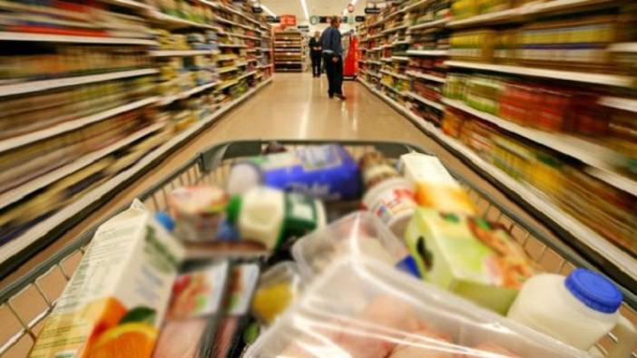 Fitch, ABD'de salgın tasarrufları kaynaklı tüketim artışının zayıflamasını bekliyor