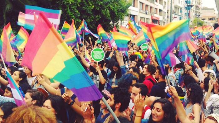 İstanbul Valiliği'nden LGBTİ+ kararı!