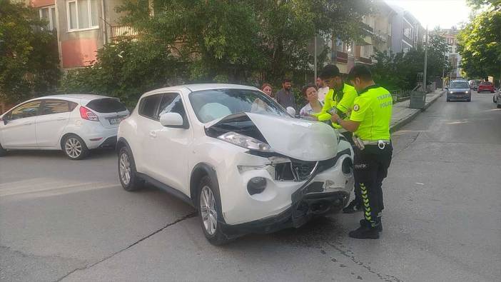 Feci kaza; cip ile ticari araç çarpıştı