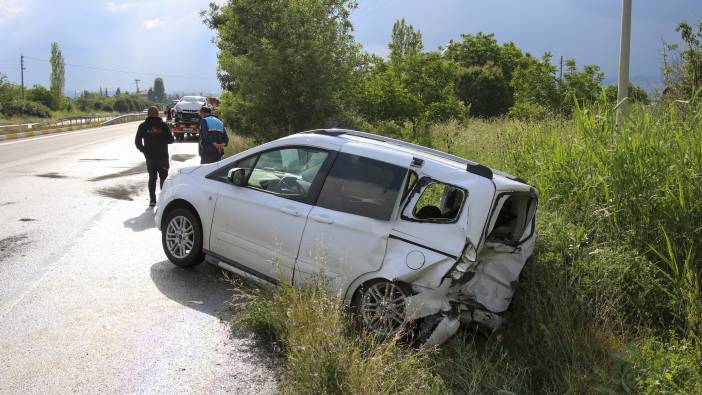 Uşak'ta trafik kazasında 5 kişi yaralandı