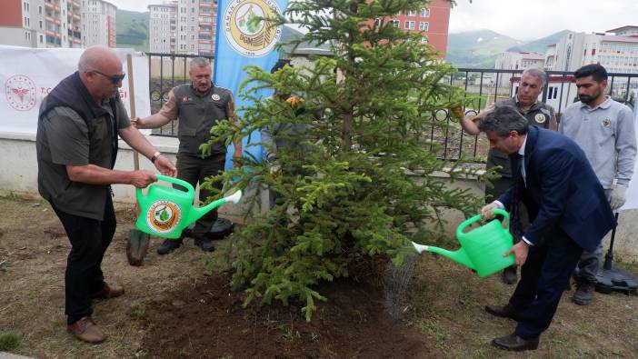 Erzurum Sağlık Müdürlüğü’nden fidan dikimi