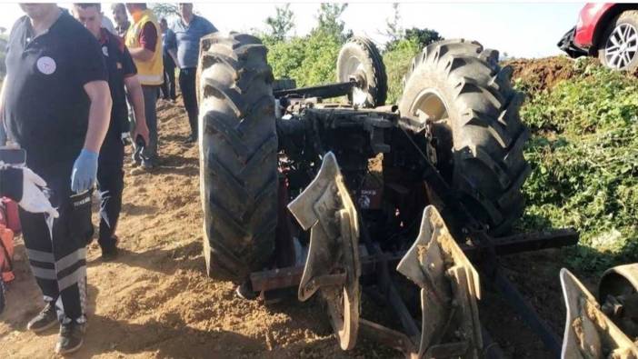 Kütahya'da devrilen traktörde sürücü hayatını kaybetti,