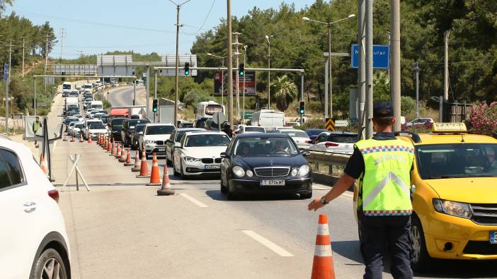 100 binden fazla aracın girdiği Bodrum'da güvenlik üst seviyede!