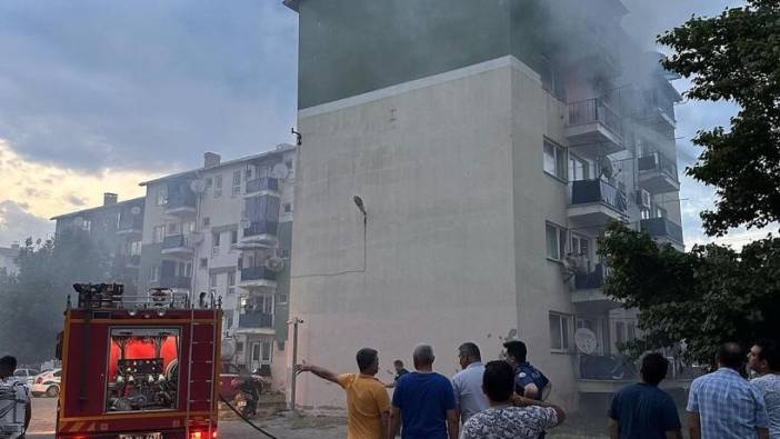 Edirne'de polis lojmanlarında yangın!