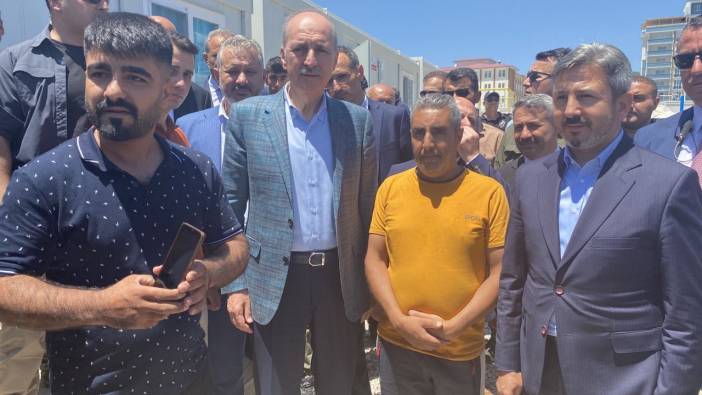 Numan Kurtulmuş, depremzedelerle bir araya geldi