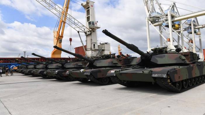 Abrams tanklarının ilk partisi Polonya'ya ulaştı