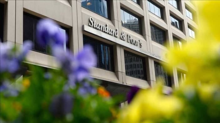 S&P küresel ekonomik büyüme tahminini bu yıl için yükseltti