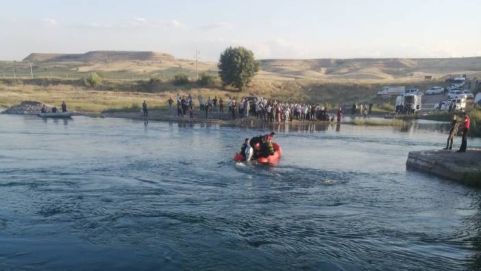 Serinlemek için girdiği Dicle Nehri sonu oldu!