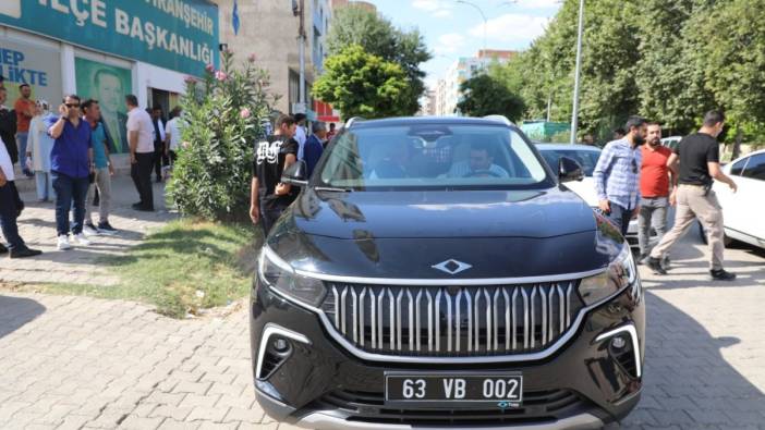 Türkiye'nin yerli ve milli otomobili TOGG, Viranşehir Belediyesi araç filosuna dahil oldu.