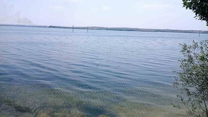 Fırat Nehri'ne giren baba ve oğul boğularak can verdi