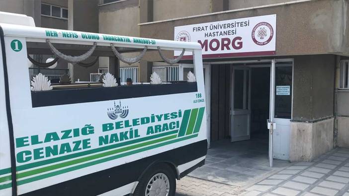 Elazığ’da feci olay! Sofra bezi silkelerken camdan düştü