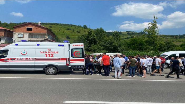 Yolun karşısına geçmeye çalışan yayaya araç çarptı