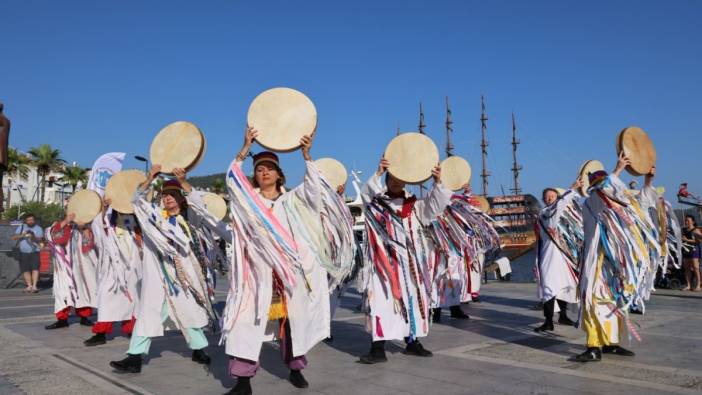 Kabotaj Bayramı etkinlikleri turistlerden de yoğun ilgi gördü