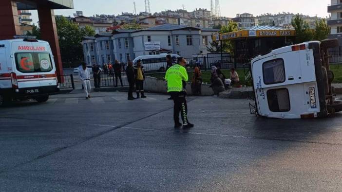 Tarım işçilerini taşıyan minibüs devrildi: Yaralılar var