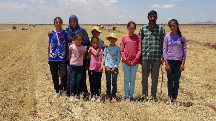 ‘Erkek sporu yapamazsın’ diyenlere inat bilek güreşinde Türkiye şampiyonu oldu