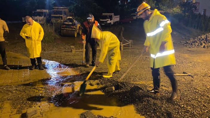 Giresun’da sağanak yağış sonrası ev ve işyerlerini su bastı