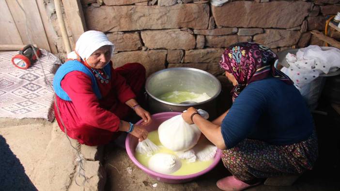 Katkı maddesi kullanmadan yapıyor, siparişlere yetişemiyorlar