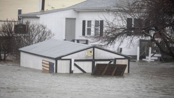 ABD’nin kuzeydoğusu sel felaketleriyle boğuşuyor