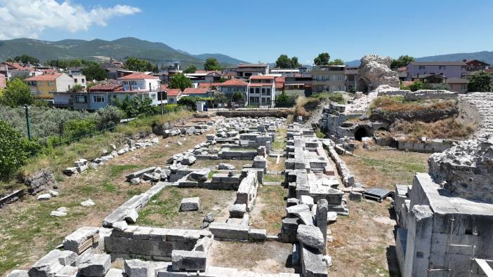 İznik Roma Tiyatrosu turizme kazandırılıyor