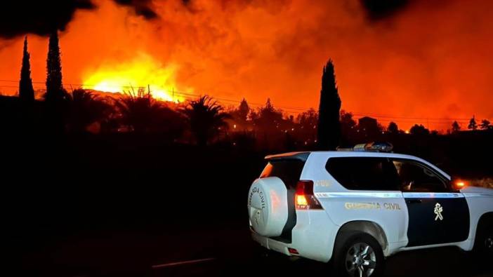 İspanya'da orman yangını: 11 ev yandı, 140 hektar alan kül oldu, 500 kişi tahliye edildi