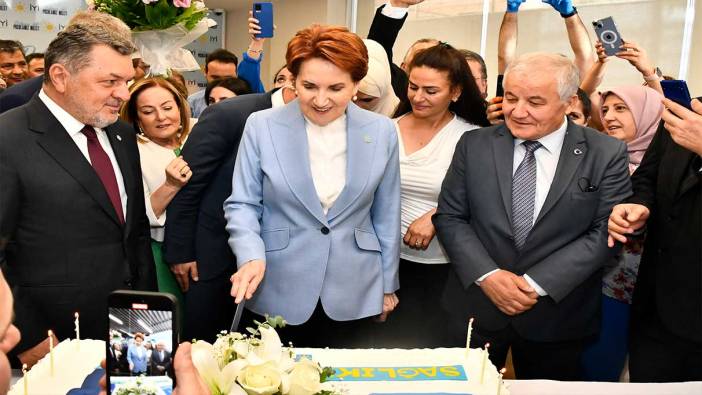 Meral Akşener'e doğum günü sürprizi