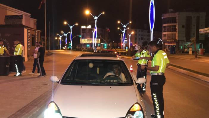 Trafiğe alkollü çıkan sürücü gazeteciye tehdit ve küfür savurdu!