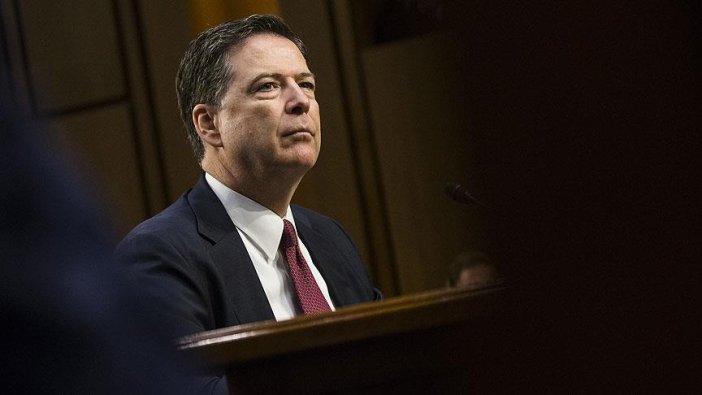 Eski FBI Direktörü Comey'e suçlama